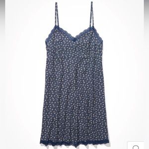 American Eagle navy blue floral mini slip dress, lace, new, size small (sp)